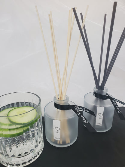 Chill scented Frosted Round Reed Diffuser 6 oz