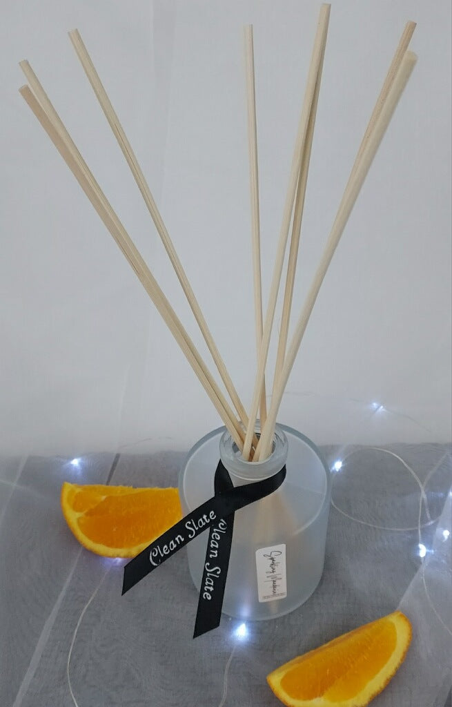 Sparkling Mandarin Frosted Round Reed Diffuser 6 oz